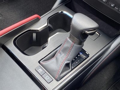 2024 Lexus ES thumbnail 28