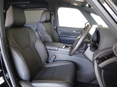 2025 Toyota ALPHARD 照片 4