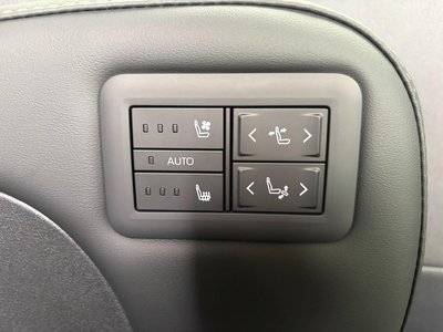 2026 Toyota ALPHARD — фото 21