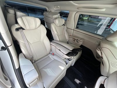 2024 Lexus LM 照片 28