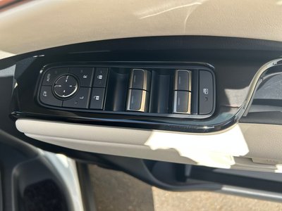 2024 Lexus LM 照片 17