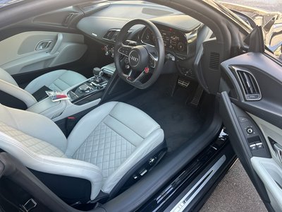 2021 AUDI R8 — миниатюра 21