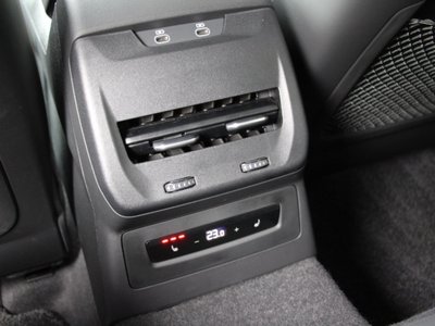 صورة 30 لـ 2025 AUDI A5 AVANT