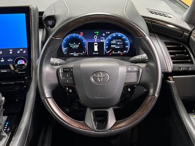 صورة 33 لـ 2024 Toyota ALPHARD
