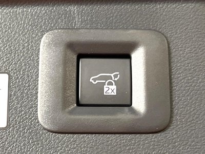 صورة 28 لـ 2024 Toyota ALPHARD