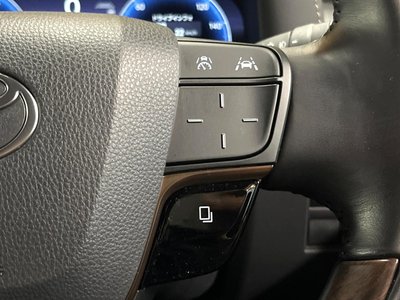 صورة 48 لـ 2024 Toyota ALPHARD