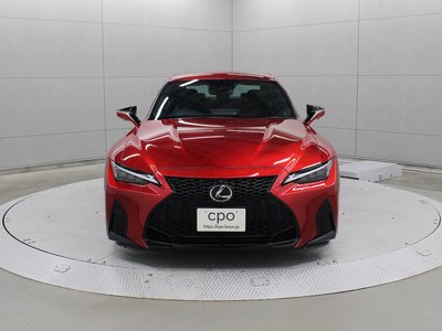 2024 Lexus IS photo 5