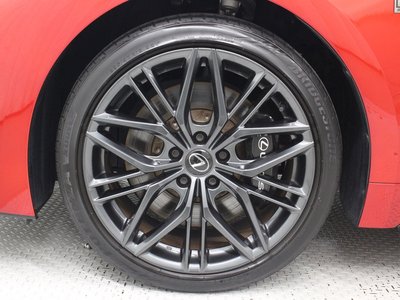 2024 Lexus IS thumbnail 19