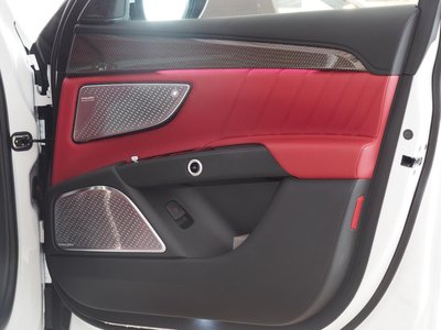 صورة 28 لـ 2023 Maserati GRECALE