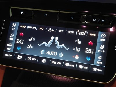 صورة 17 لـ 2023 Maserati GRECALE
