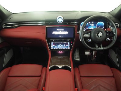 صورة 5 لـ 2023 Maserati GRECALE