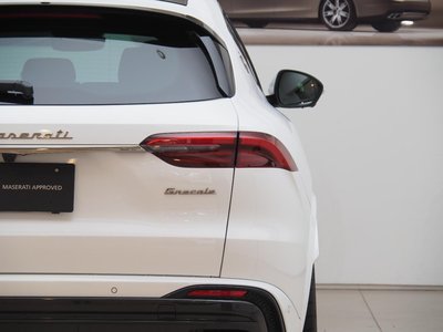 صورة 46 لـ 2023 Maserati GRECALE