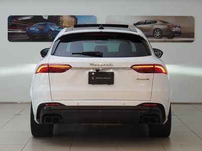 صورة 42 لـ 2023 Maserati GRECALE