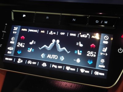صورة 16 لـ 2023 Maserati GRECALE