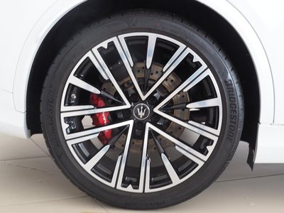 صورة 32 لـ 2023 Maserati GRECALE