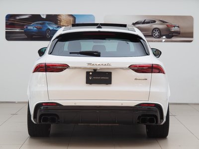 صورة 21 لـ 2023 Maserati GRECALE