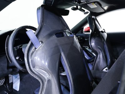 صورة 17 لـ 2025 Ferrari 12 CILINDRI