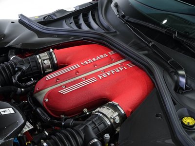 صورة 8 لـ 2025 Ferrari 12 CILINDRI