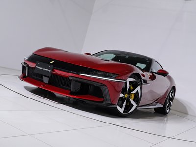 صورة 44 لـ 2025 Ferrari 12 CILINDRI