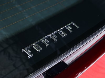 صورة 33 لـ 2025 Ferrari 12 CILINDRI