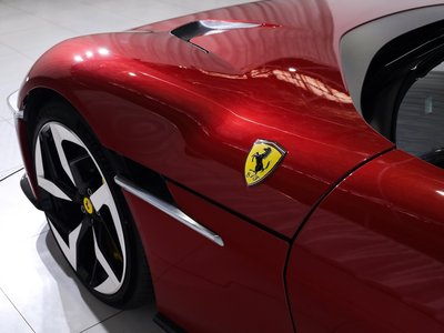 صورة 46 لـ 2025 Ferrari 12 CILINDRI