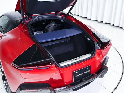 صورة 6 لـ 2025 Ferrari 12 CILINDRI
