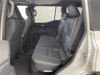 صورة 37 لـ 2025 Toyota LAND CRUISER 250