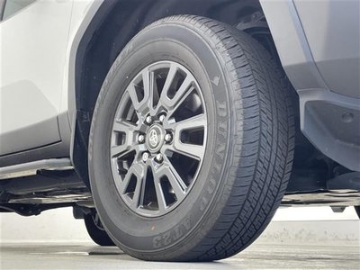 صورة 45 لـ 2025 Toyota LAND CRUISER 250