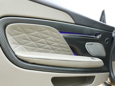 2023 Aston Martin DB12 照片 26