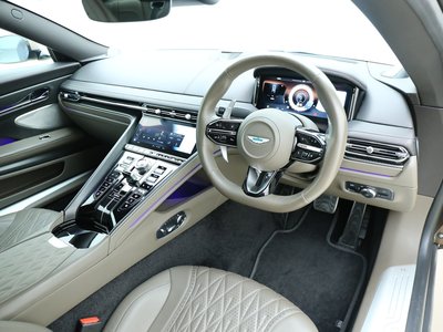 2023 Aston Martin DB12 照片 32