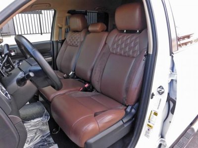 2014 Toyota TUNDRA photo 9