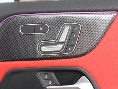 2025 Mercedes-BENZ GLA AMG photo 14