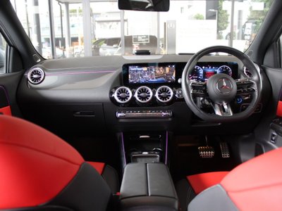 2025 Mercedes-BENZ GLA AMG thumbnail 21