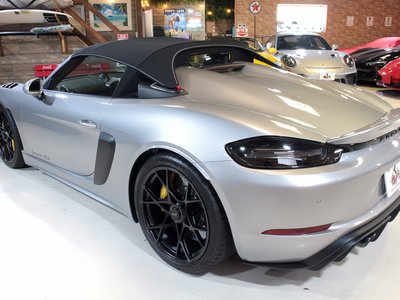 2025 Porsche 718 SPYDER photo 21
