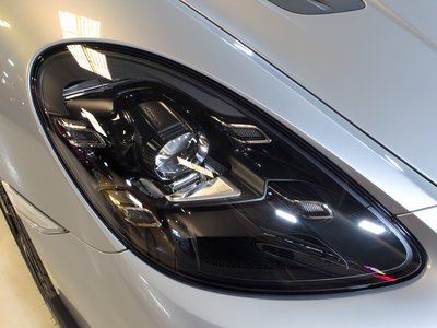 2025 Porsche 718 SPYDER photo 28