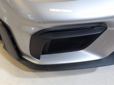 2025 Porsche 718 SPYDER photo 26