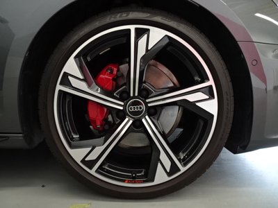 2024 AUDI A4 AVANT photo 8