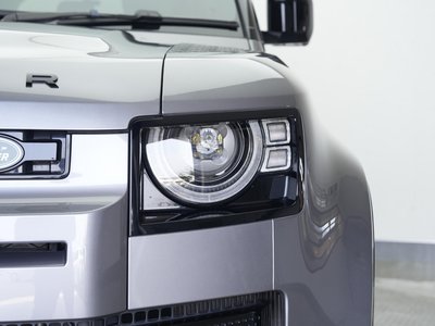 2022 LAND Rover DEFENDER thumbnail 31