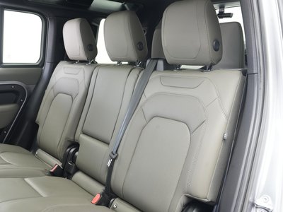2022 LAND Rover DEFENDER thumbnail 51