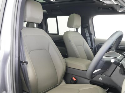 2022 LAND Rover DEFENDER photo 14