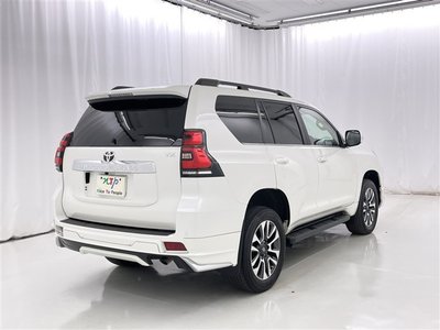 صورة 7 لـ 2022 Toyota LAND CRUISER PRADO