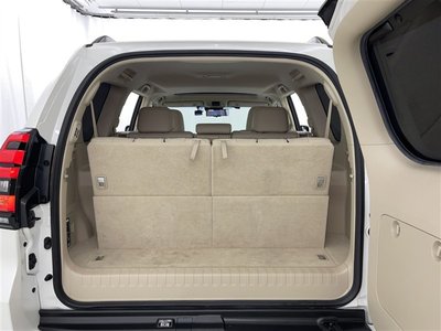 صورة 33 لـ 2022 Toyota LAND CRUISER PRADO