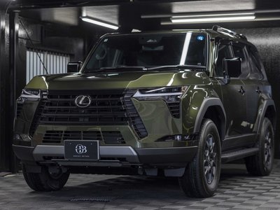 معاينة صورة 2026 Lexus GX