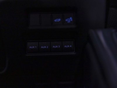 صورة مصغرة 38 لـ 2026 Lexus GX