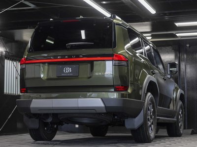 صورة مصغرة 17 لـ 2026 Lexus GX