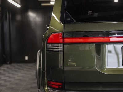 صورة مصغرة 21 لـ 2026 Lexus GX
