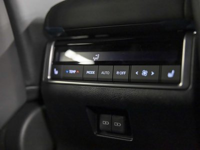 صورة مصغرة 39 لـ 2026 Lexus GX