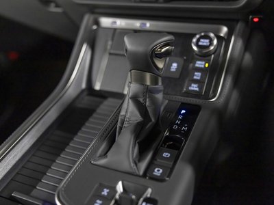 صورة مصغرة 34 لـ 2026 Lexus GX
