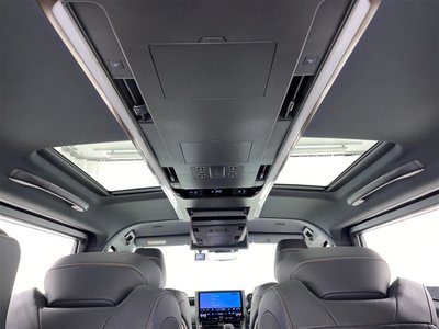 صورة 11 لـ 2024 Toyota ALPHARD