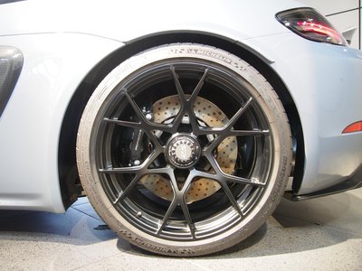 صورة مصغرة 12 لـ 2025 Porsche 718 SPYDER